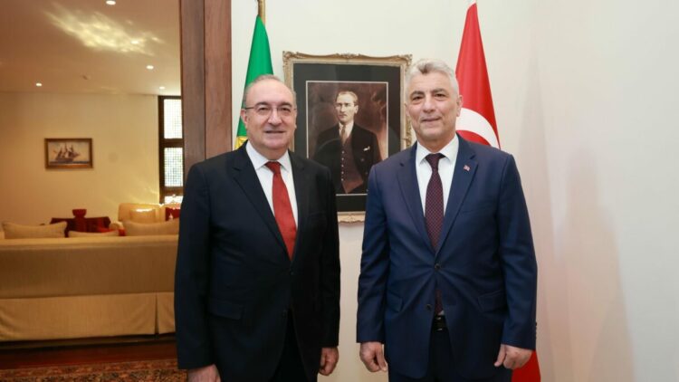 Ticaret Bakanı Ömer Bolat, Portekiz’de