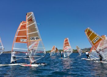Windsurf Techno 293 Dünya Şampiyonası Foça'da devam ediyor