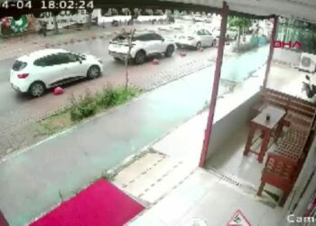 Bisikletle gelip motosikleti çaldı