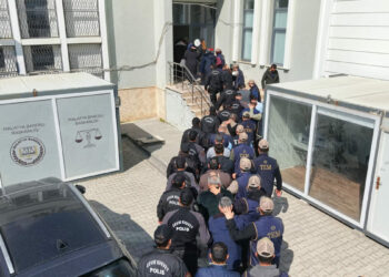 Malatya merkezli FETÖ operasyonuna 23 gözaltı