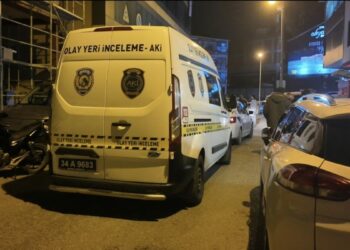 Ümraniye'de iş yerine silahlı saldırı: 1'i ağır 4 yaralı