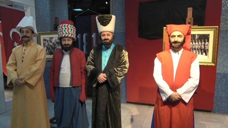 Ankara'da 'Tarihi Polis Kıyafetleri Sergisi' düzenlendi