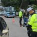 Gazetecilerden, polislere uygulama noktasında kutlama