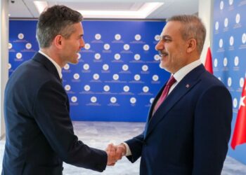Bakan Fidan, Hollandalı mevkidaşı Berendsen ile görüştü
