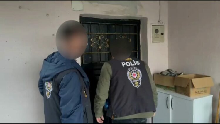 Bahis operasyonunda hesaplarında 49,2 milyar TL işlem hacmi olan 10 şüpheli tutuklandı