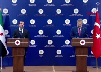 Bakan Fidan: Ateşkes Lübnan’ı da kapsayacak şekilde kalıcı olmalı