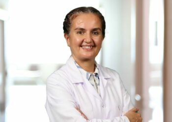 ‘Parkinson 50 yaşından gençlerde de görülebilir’