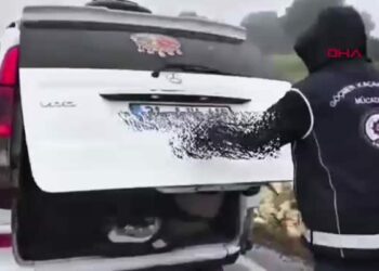 Hatay’da göçmen kaçakçılığı operasyonu: 52 düzensiz göçmen yakalandı