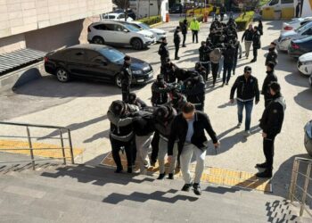 Eskişehir’deki uyuşturucu operasyonunda 14 şüpheli tutuklandı