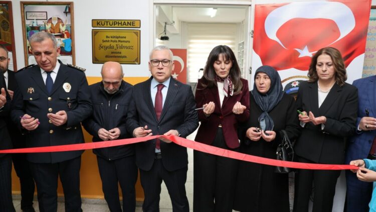 Şehit Polis Memuru Şeyda Yılmaz'ın ismi kütüphaneye verildi