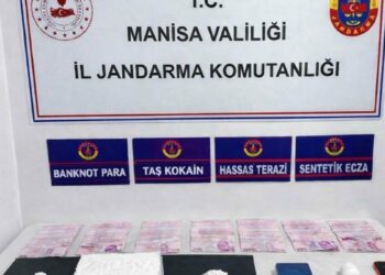 Manisa’da uyuşturucu operasyonu: 2 kilo kokain ele geçilirildi