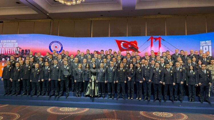 Bakan Bolat, Türk Polis Teşkilatı'nın 181'inci kuruluş yıl dönümü kutlamalarına katıldı