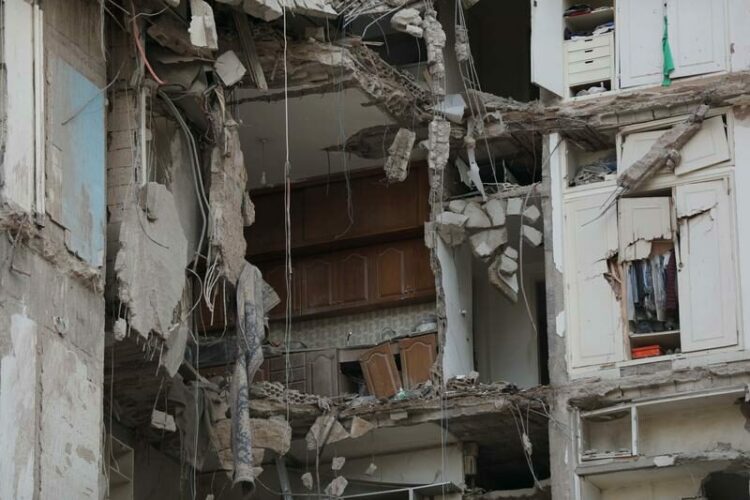 İsrail'in Lübnan'a saldırılarında hayatını kaybedenlerin sayısı 1953'e yükseldi