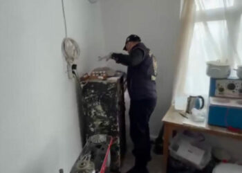 Fatih'te sahte altın imalathanesine polis baskını