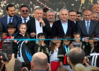 Bakan Bak: Sporun iyileştirici gücünü hep beraber yaşayalım