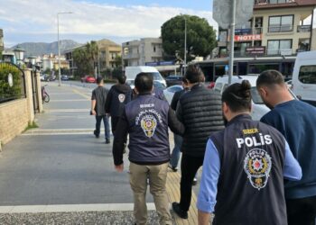 Bungalov kiralama vaadiyle dolandırıcılıkta 3 tutuklama
