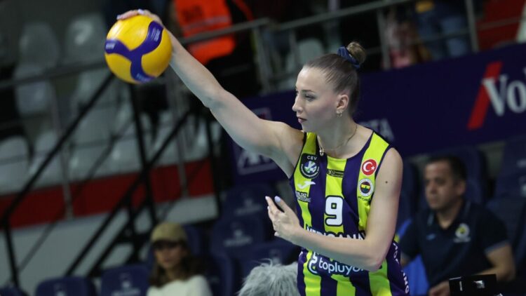 Meliha Diken, LOVB’de forma giyecek ilk Türk oldu