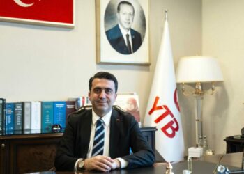 'Türkiye Bursları, dünyaya insan kaynağı yetiştiriyor'