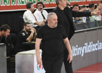Karşıyaka'dan potada hayati zafer