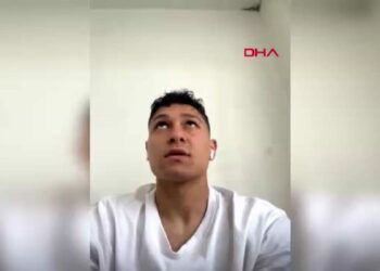 Emirhan Boz: Ay-yıldızlı formayı giymek her genç futbolcunun hayalidir