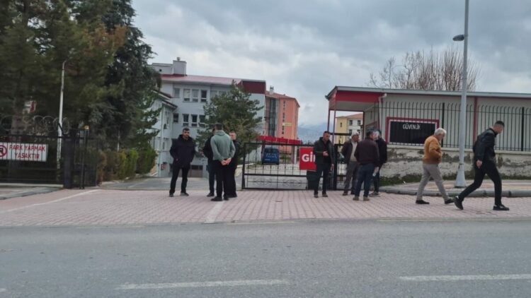 Malatya'da inşaatta 4 metre yükseklikten düşüp öldü
