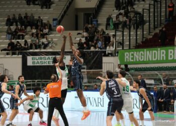 Bursaspor Basketbol - Türk Telekom: 92-94