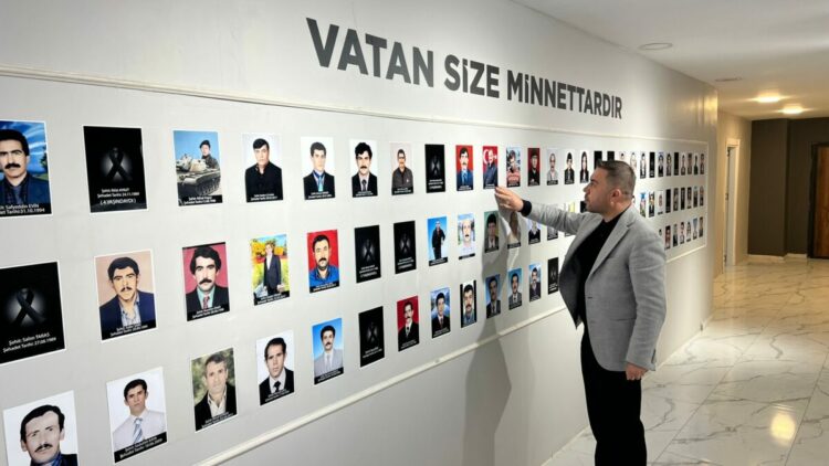 Yüksekova'da 190 şehit ve 81 gazinin eşyaları müzede sergileniyor