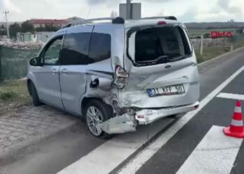 Nevşehir’de iki hafif ticari araç çarpıştı: 2 yaralı
