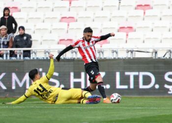 Özbelsan Sivasspor - İstanbulspor: 1-3