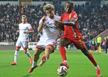 Amed Sportif Faaliyetler - Eminevim Ümraniyespor: 2-2