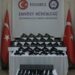 Zeytinburnu’nda silah ticareti yapan şüphelilere operasyon: 3 gözaltı