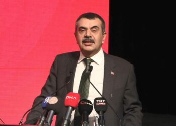Bakan Tekin: Fatih Projesi'ni birçok ülke takdir ediyor