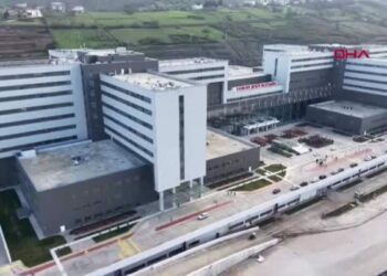 Başhekim Doç. Dr. Ulubay: Samsun Şehir Hastanesi'ne haziran ayına kadar tüm bölümlerin taşınması planlanıyor