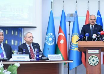 Bakan Ersoy: Türk dünyası olarak birliğimizi diri tutmak zorundayız