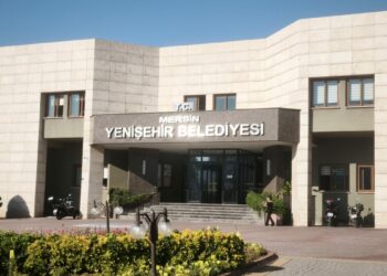 Mersin'de Yenişehir Belediyesi'ne 'rüşvet' ve 'ihaleye fesat’ operasyonu; 12 tutuklama
