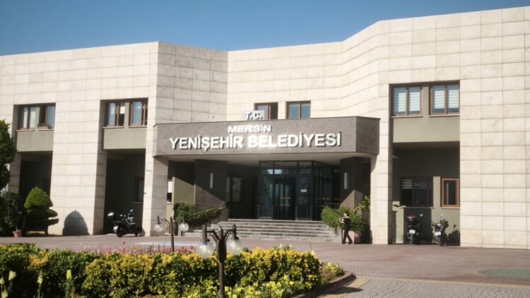 Mersin'de Yenişehir Belediyesi'ne 'rüşvet' ve 'ihaleye fesat’ operasyonu; 12 tutuklama
