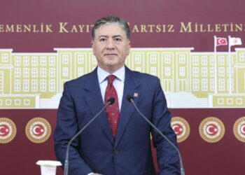 CHP'li Emir: Dilediğiniz Cumhurbaşkanı adayıyla yarışma döneminiz bitmiştir