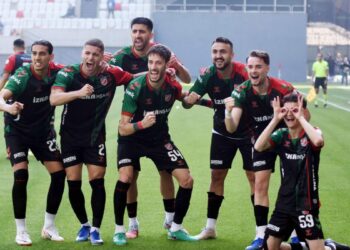 Karşıyaka play-off öncesi son provada