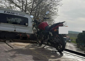 Edirne’de abart egzoz kullanan motosiklet sürücüsüne 24 bin lira ceza