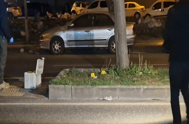 Eşini öldürüp kızını yaralayan şüpheli tutuklandı