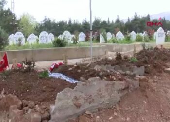 Okul saldırısında 2 kurşunun isabet ettiği Sudenaz, camdan atlayıp kurtulmuş