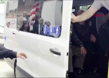 Aydın'da yeniden inşa edilen huzurevi ilk sakinlerini karşıladı
