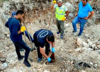Devremde yıkılan evin temelinde ceset bulunmuştu: Cinayet davasında 2 sanığa müebbet, 1 sanığa da 4 yıl hapis