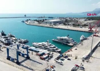 Antalya Serbest Bölge'de ihracatın ithalatı karşılama oranı yüzde 195