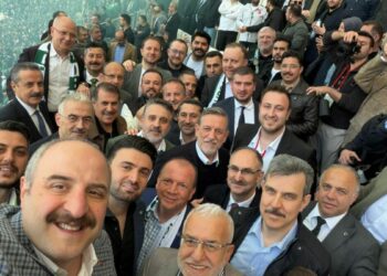 Varank'tan şampiyonluk özçekimi