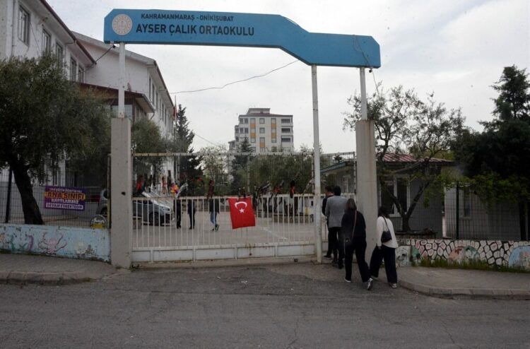 Kahramanmaraş'ta okuldaki saldırıda yaralanan 7 öğrencinin tedavisi sürüyor