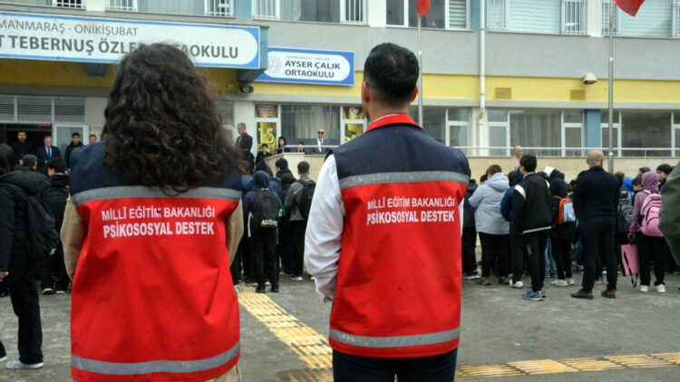Ayser Çalık Ortaokulu, yeni binasında eğitime başladı