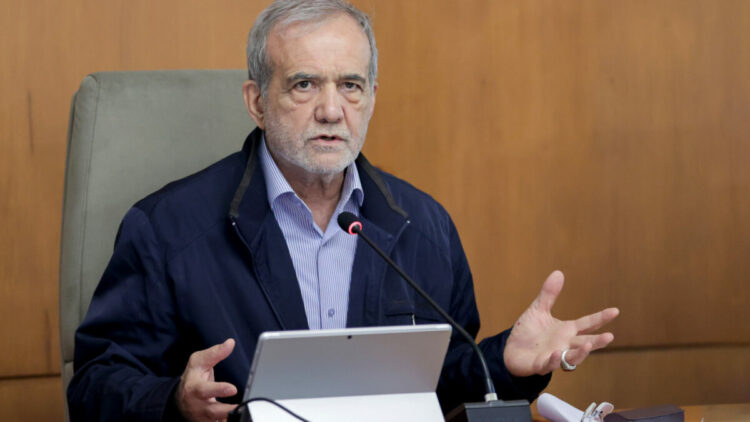 İran Cumhurbaşkanı Pezeşkiyan: Taahhütlere sadık kalmak anlamlı bir diyaloğun temelidir