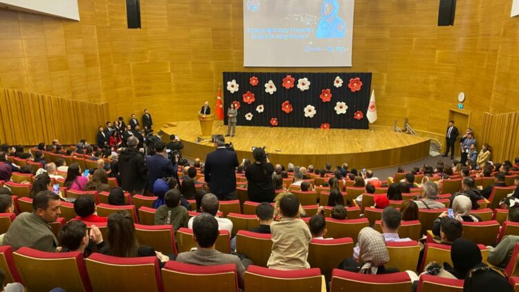 TBMM'de '23 Nisan Çocuk Forumu'