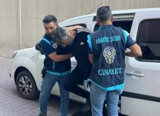 Bina görevlisini bıçaklayarak öldüren sanığa müebbet hapis